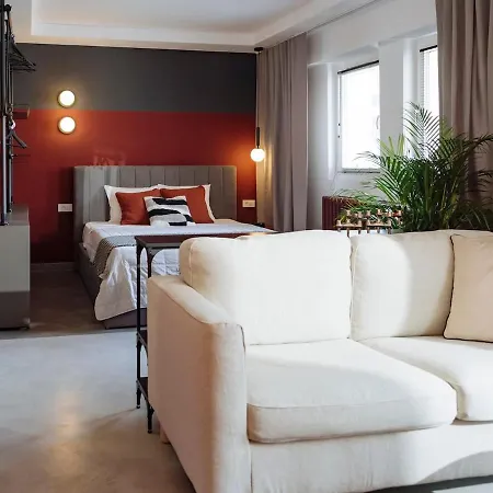 Charming - Location Near Old Town Апартаменты