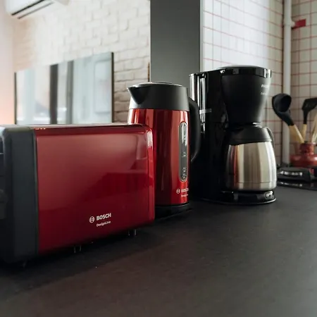 Charming - Location Near Old Town Bucarest