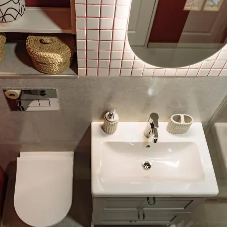 Charming - Location Near Old Town Апартаменты *