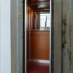 Charming - Location Near Old Town *