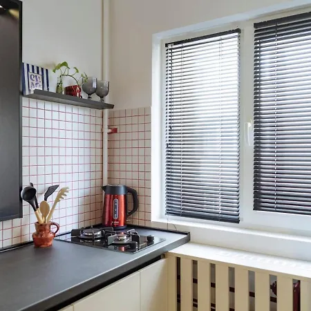아파트 Charming - Location Near Old Town